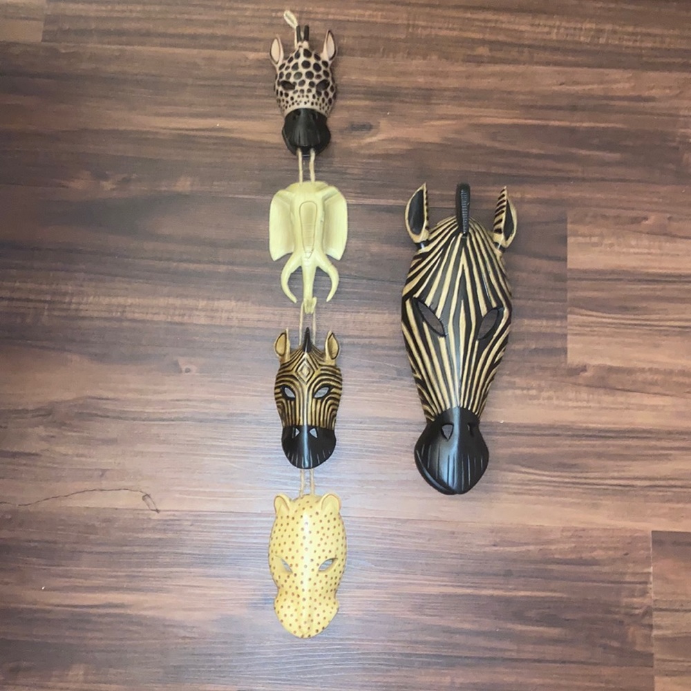 Decorations wall mask and mini hanging mask